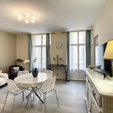 Apartment F3 Avec Wifi Et Parking Proche Thermes, Animaux Acceptes A - Fr-1-451-122