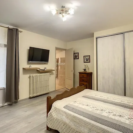 Appartamento F3 Avec Wifi Et Parking Proche Thermes, Animaux Acceptés à - Fr-1-451-122 *
